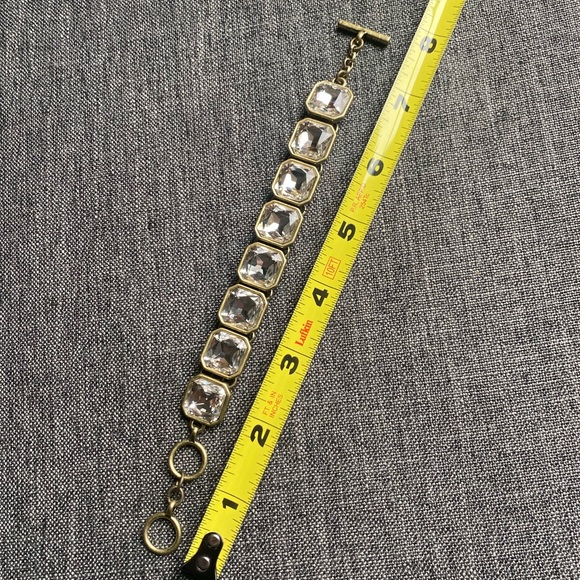 Chloe & Isabell bracelet in gold tones and clear rhinestones with toggle clasp. - Picture 5 of 9